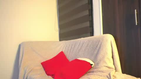 Leah online show from 07/06/26, 01:35