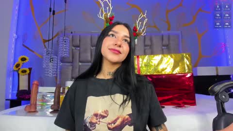 Leia online show from 12/18/24, 03:37