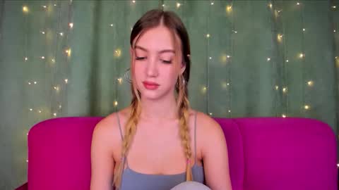 leiawow online show from 10/30/25, 08:49