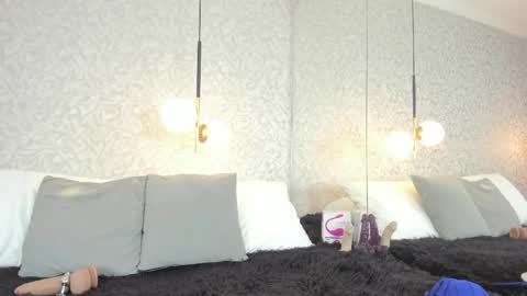 Snapshot of leigh_angels chatting on 05/11/26, 10:07 LEIGH ANGELS online show from 05/11/26, 10:07