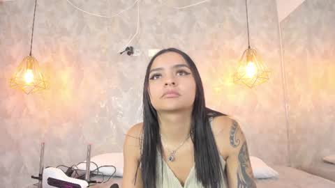 Snapshot of leigh_angels chatting on 06/15/26, 10:12 LEIGH ANGELS online show from 06/15/26, 10:12