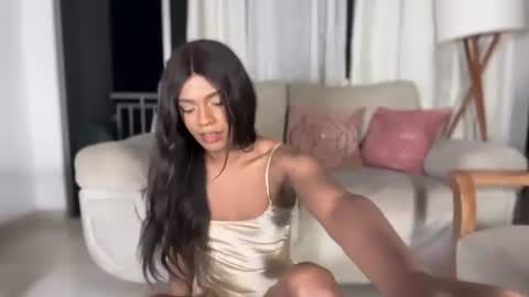 Leila     online show from 07/31/26, 11:48