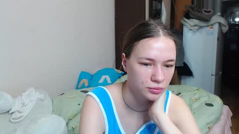 leila_bambi_ online show from 01/15/25, 01:20