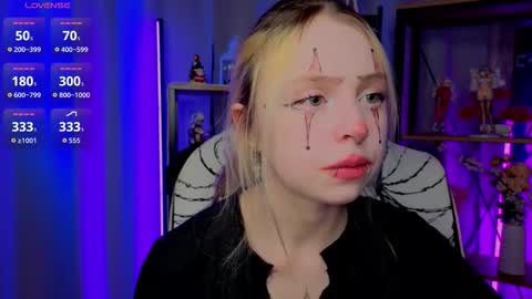 Snapshot of leiladwight chatting on 01/14/26, 01:39 Leila online show from 01/14/26, 01:39