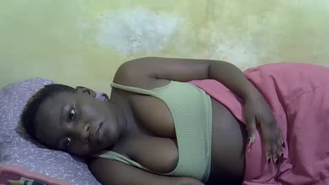 leilah_cute19 online show from 03/22/26, 08:45