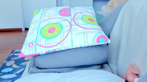   online show from 12/21/25, 09:11