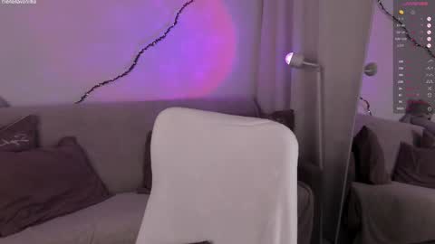 leilalafleur_ online show from 03/19/26, 04:27