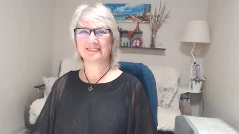 Leila Kinky online show from 10/04/25, 05:38