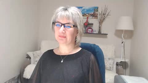 Leila Kinky online show from 11/08/25, 05:07