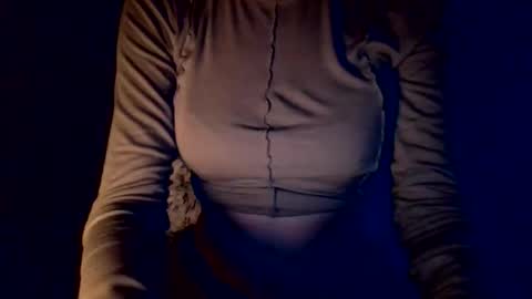 LeilaMeow97 online show from 09/28/25, 10:48