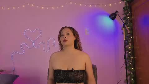 leilapom online show from 07/27/26, 03:02
