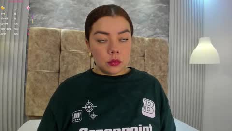 leilapons online show from 01/17/26, 06:33