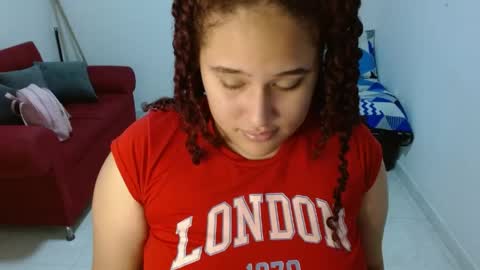 leilaprettysex online show from 04/21/26, 12:33