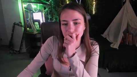 Leila Rai online show from 02/07/25, 01:43