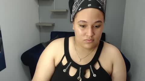 leilasosexy online show from 06/04/26, 01:06