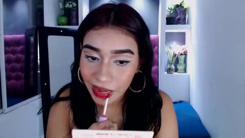 Snapshot of leilasweetxx chatting on 12/27/24, 10:55 Mar online show from 12/27/24, 10:55