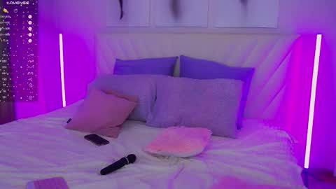 Leila online show from 03/02/26, 02:03