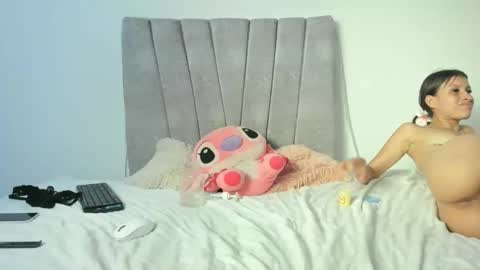lelany_evans online show from 05/13/26, 03:48