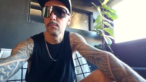 Snapshot of lele_a chatting on 05/23/26, 07:18 Lele online show from 05/23/26, 07:18
