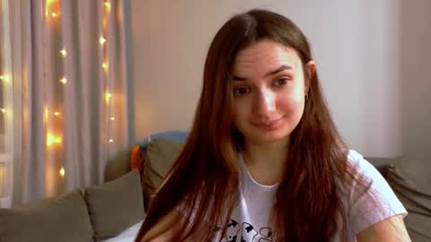 Snapshot of lelia_vibe chatting on 01/12/26, 03:06 Lelia online show from 01/12/26, 03:06