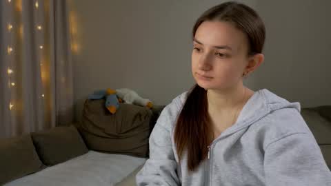 Snapshot of lelia_vibe chatting on 02/05/26, 05:39 Lelia online show from 02/05/26, 05:39