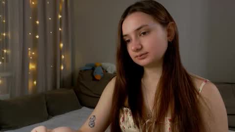 Snapshot of lelia_vibe chatting on 02/15/26, 06:26 Lelia online show from 02/15/26, 06:26