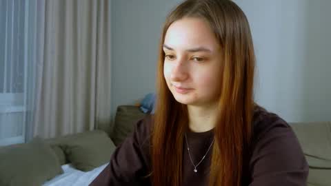 Snapshot of lelia_vibe chatting on 03/04/26, 10:05 Lelia online show from 03/04/26, 10:05