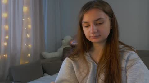 Lelia online show from 05/12/26, 05:04