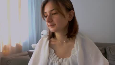 Lelia online show from 06/17/26, 06:16