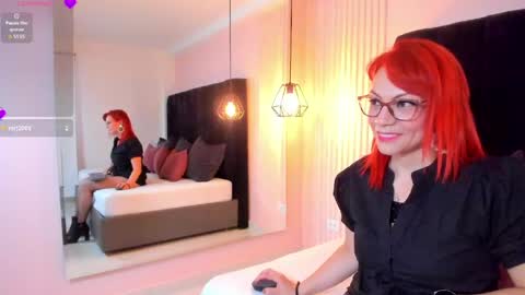 Leloo  online show from 05/19/26, 10:49