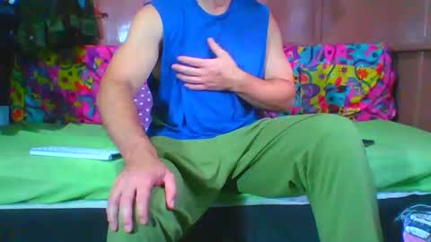 Snapshot of lemao77 chatting on 11/28/25, 07:27 SEX MASTER online show from 11/28/25, 07:27
