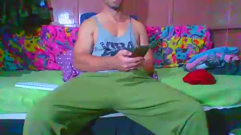 Snapshot of lemao77 chatting on 12/05/25, 02:42 SEX MASTER online show from 12/05/25, 02:42