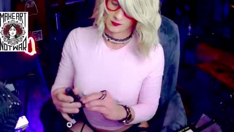 Snapshot of lemon_stealing_whore chatting on 02/15/26, 07:51 Lemon Stealing Whore online show from 02/15/26, 07:51