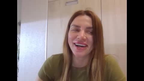 lena6122000 online show from 06/02/26, 06:54