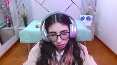 Lena online show from 01/10/26, 07:48