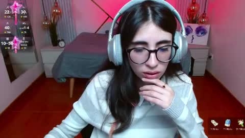 Snapshot of lena_roses chatting on 04/18/26, 08:42 Lena online show from 04/18/26, 08:42