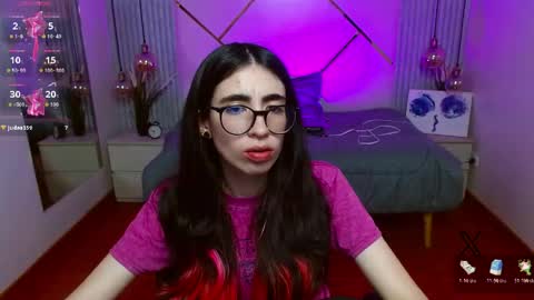 Snapshot of lena_roses chatting on 05/15/26, 08:38 Lena online show from 05/15/26, 08:38