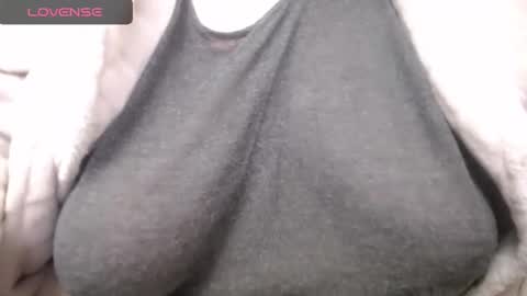 lenagolden online show from 12/08/24, 04:46