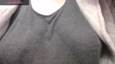 lenagolden online show from 01/06/25, 02:14