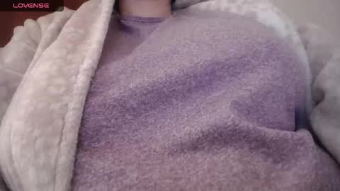 lenagolden online show from 04/20/26, 07:11