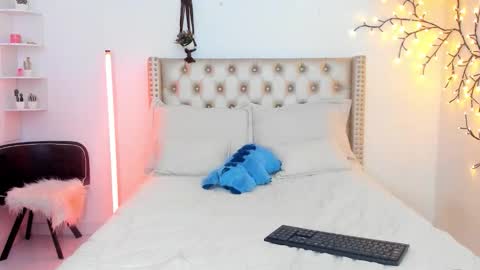 Lena  online show from 02/26/26, 02:05