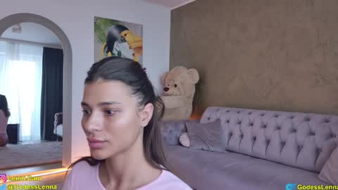 Lenna Goddess online show from 11/07/25, 07:19