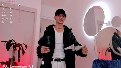 Lenner INDEPENDENT MODEL online show from 01/25/25, 07:28