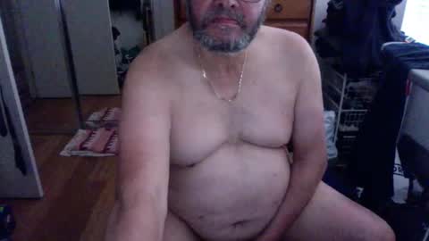 Snapshot of lennyfife chatting on 01/11/25, 12:33 Pussylicker online show from 01/11/25, 12:33