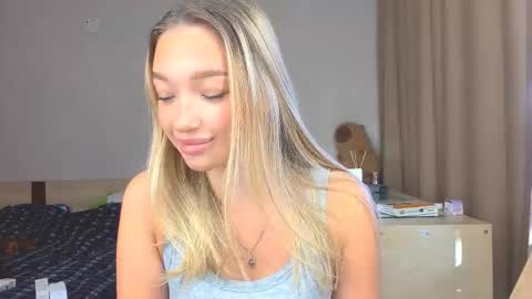 Leya online show from 03/10/26, 05:45