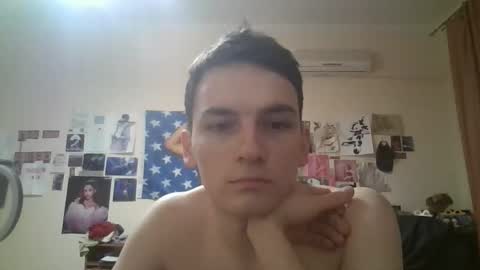 Snapshot of leo_cutie chatting on 02/01/26, 08:40 leo_cutie online show from 02/01/26, 08:40