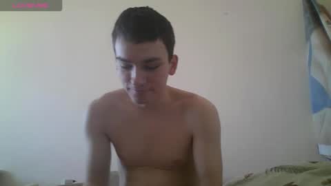 Snapshot of leo_cutie chatting on 02/10/26, 10:19 leo_cutie online show from 02/10/26, 10:19