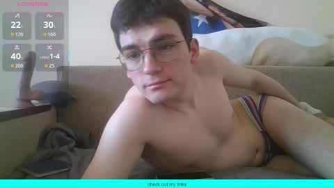 Snapshot of leo_cutie chatting on 03/05/26, 07:04 leo_cutie online show from 03/05/26, 07:04