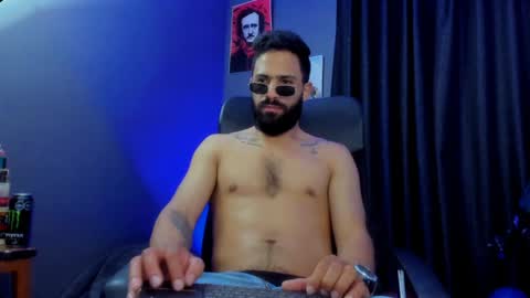 Snapshot of leo_diaz01 chatting on 01/19/25, 11:00 Leo  Diaz online show from 01/19/25, 11:00