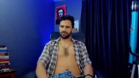 Snapshot of leo_diaz01 chatting on 01/24/25, 03:34 Leo  Diaz online show from 01/24/25, 03:34